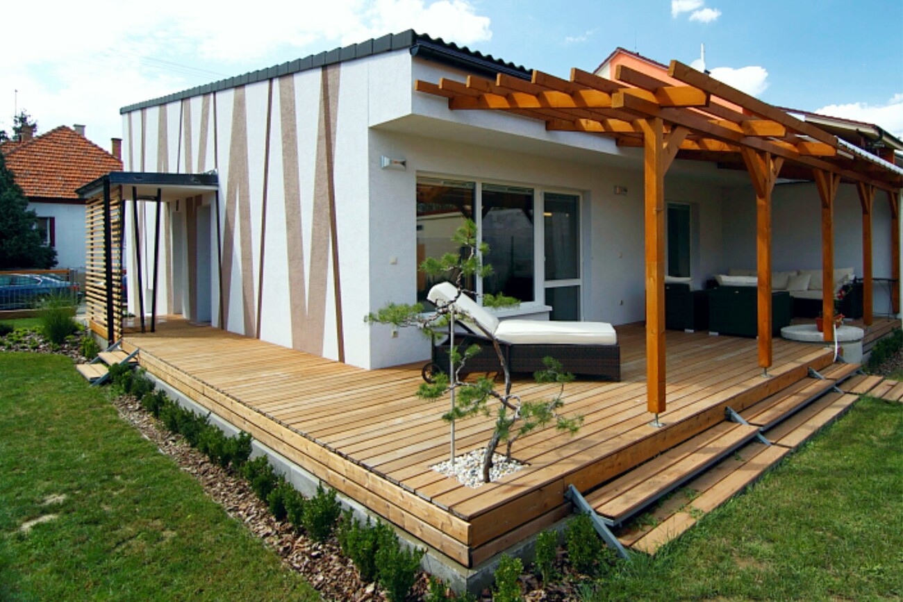 RODINNÝ DOM V PIEŠŤANOCH