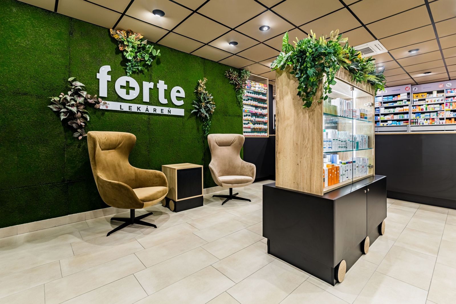návrh interiéru lekárne FORTE v Piešťanoch, design Michal Staško