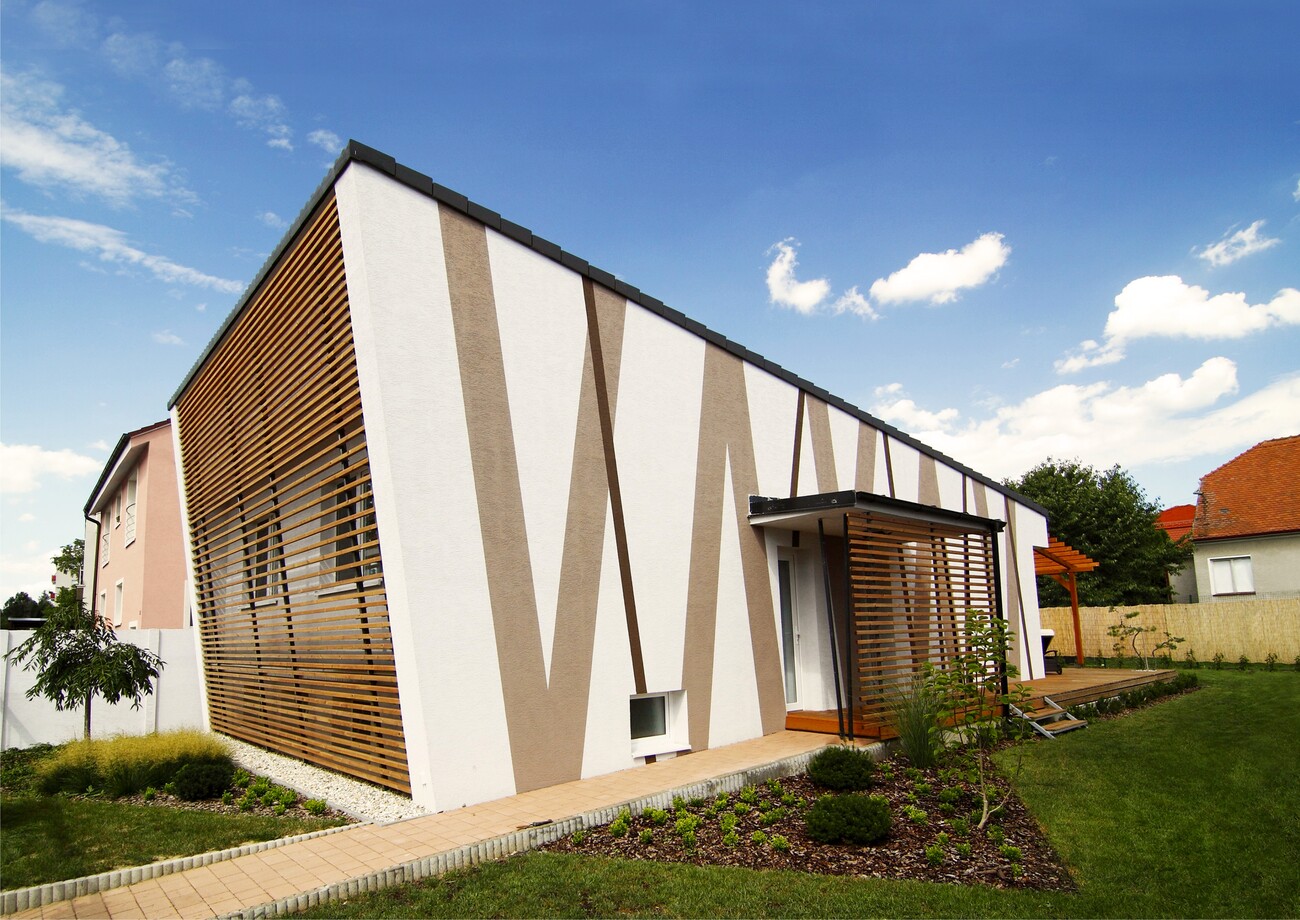 RODINNÝ DOM V PIEŠŤANOCH